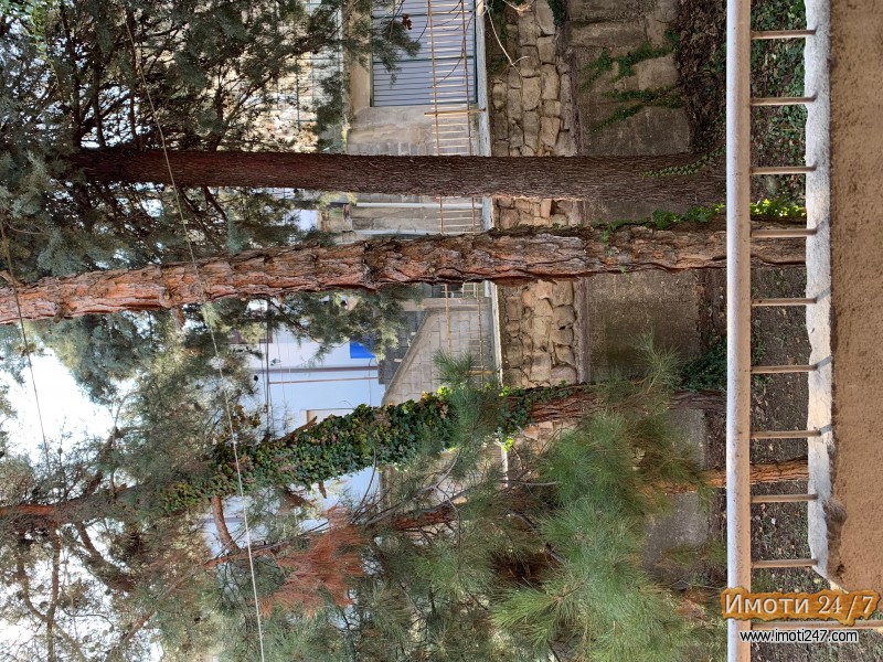 Се издава целосно наместен стан во Црниче веднаш над Шампиочне