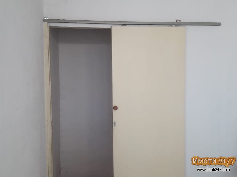 DELOVEN PROSTOR SO GARAZA I PARKING