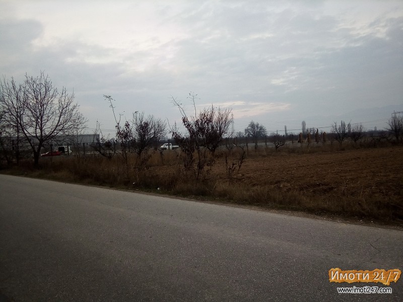 PLAC VO INDUSTRISKA ZONA LISICE