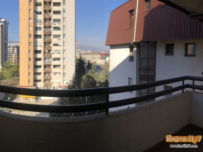 STAN VO AERODROM 94m2 ODLICEN RASPORED