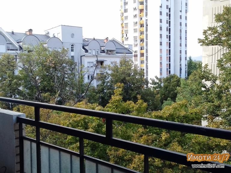 Изнајмувам 4 собен стан во Карпош 4