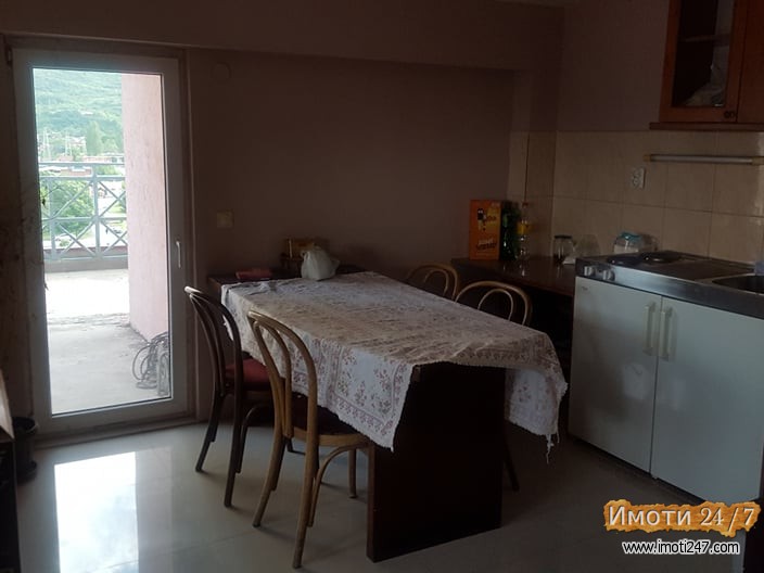 Se izdava prekrasen studio stan vo Karpos pokraj Vardar