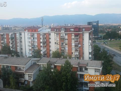 Prodavam 80m2 stan kaj majcin dom-Aerodrom