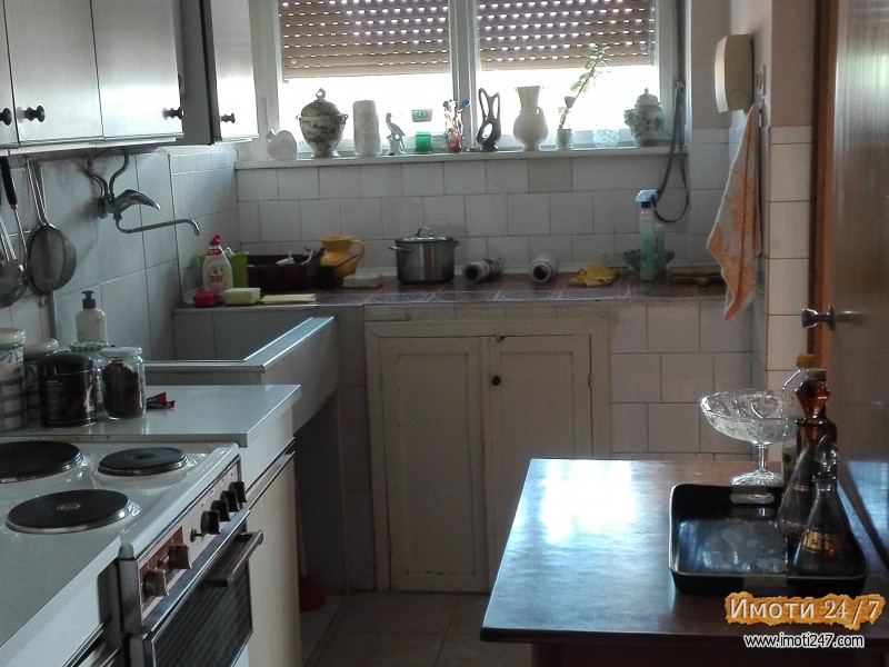 Izdavam stan centar Ohrid