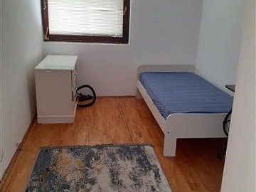 Se izdava renoviran stan 2 spalni - Karpos