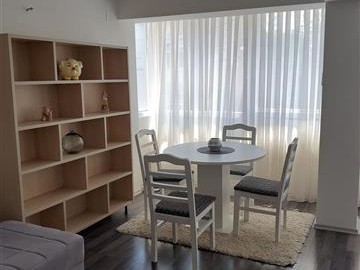 Se izdava renoviran stan 2 spalni - Karpos