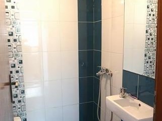 Se izdava renoviran stan 2 spalni - Karpos