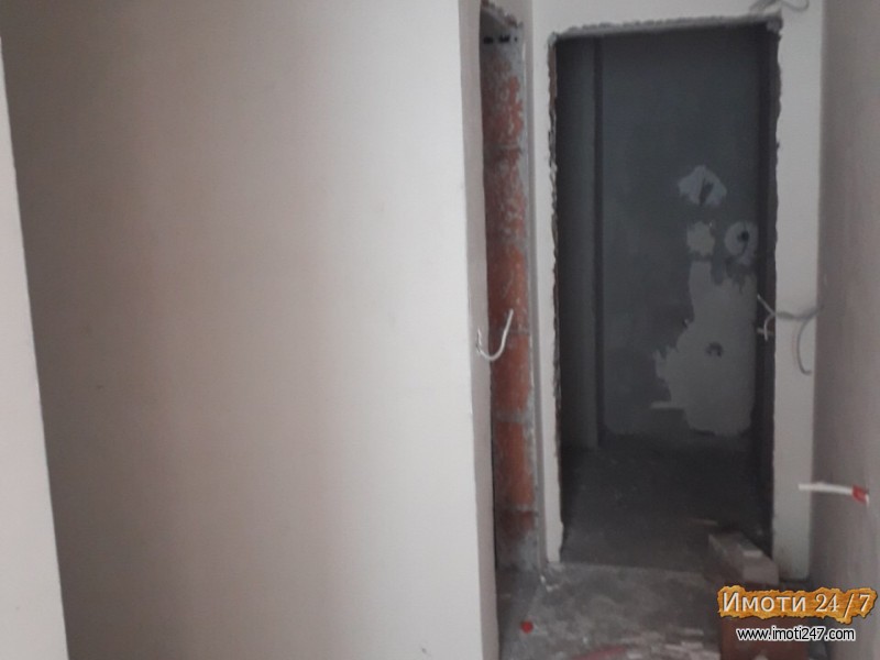 NOV TROSOBEN 75m2 STAN VO CENTAR