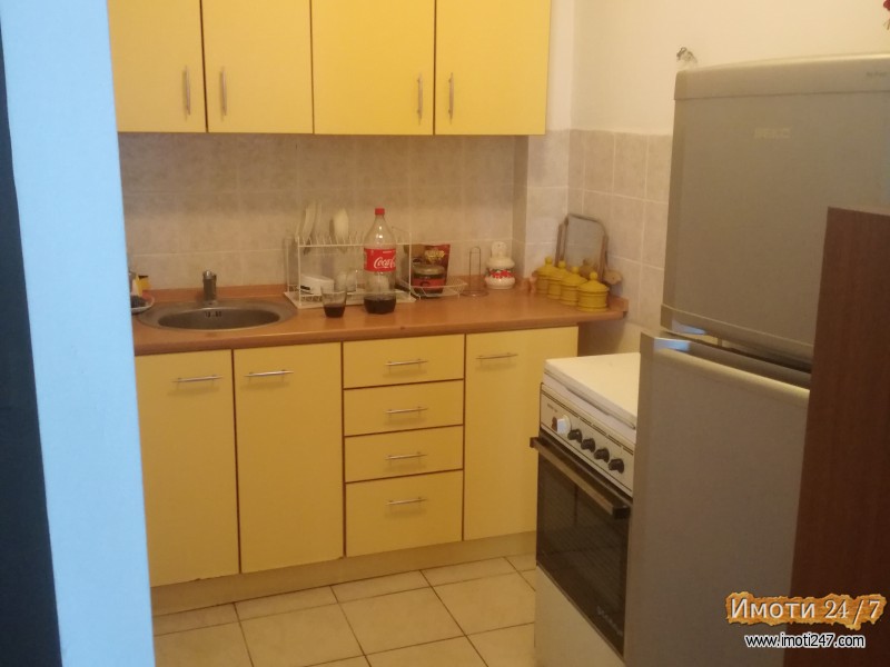 izdavam stan vo karposh 4