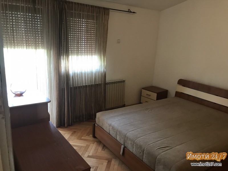 Stan na potkrovje vo naselba