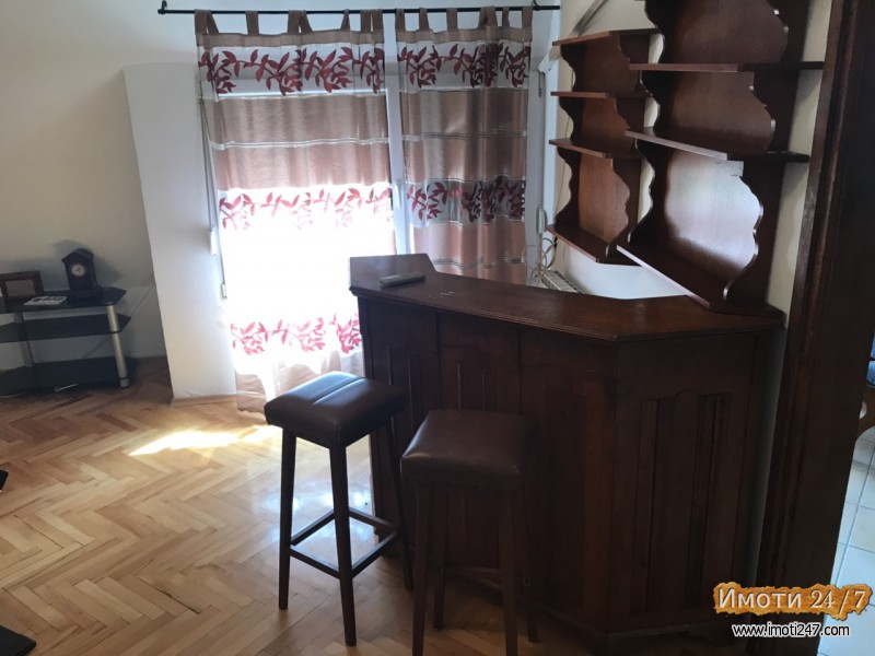 Stan na potkrovje vo naselba