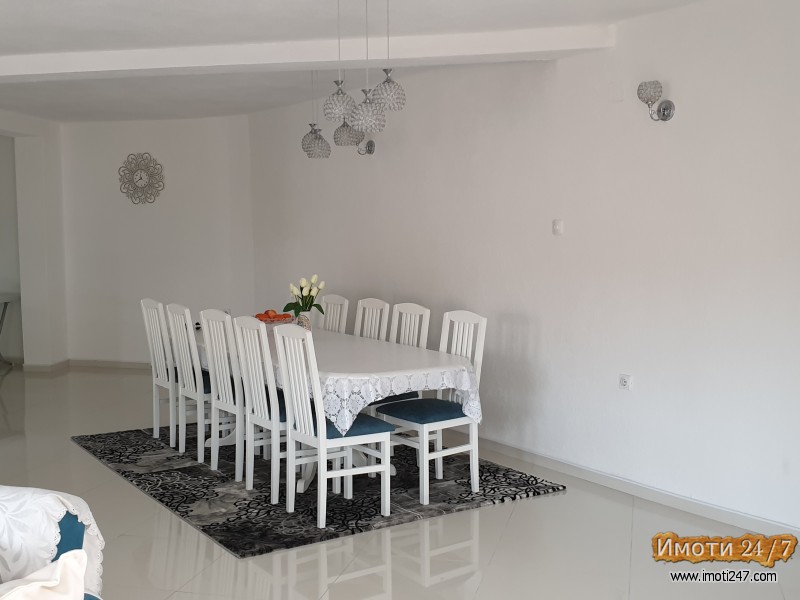 Nova Izgradena kuka 160m² na dva sprata vo Veles se prodava 