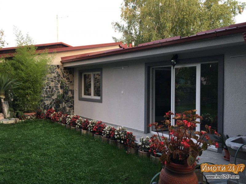 Izdavam luksuzna kuka