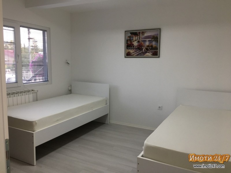 Izdavam luksuzna kuka