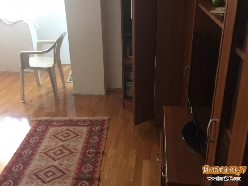 SE IZDAVA LUKSUZNO OPREMENA GARSONJERA 