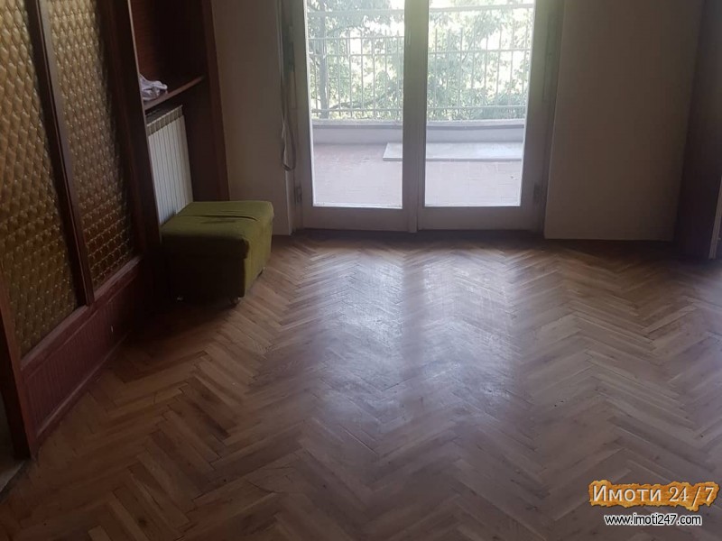 Издавам стан во Капиштец