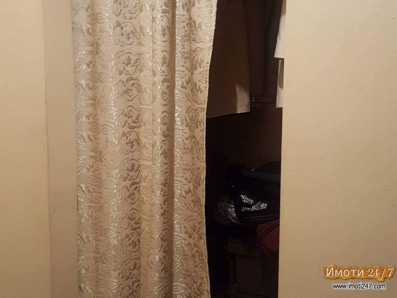 Se izdava studio stan vo Karpos 4