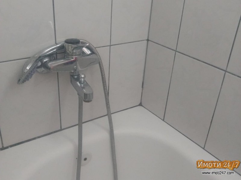 Se izdava kukja vo Taftalidze 2