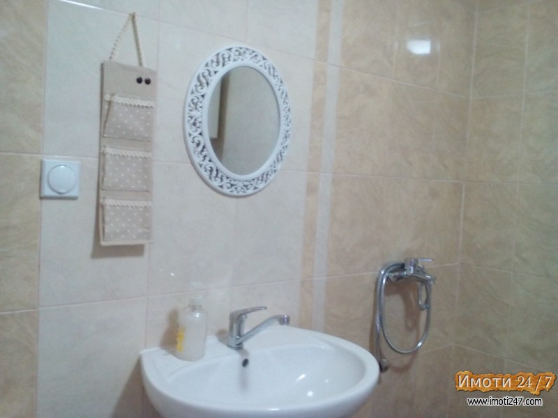 Se prodava kukja vo centar na Ohrid