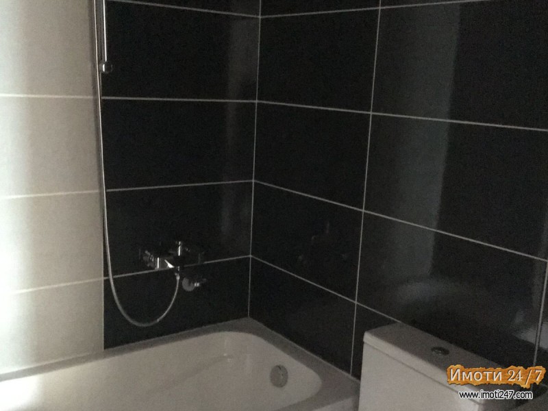 SE PRODAVA NOV 3 SOBEN STAN VO DEBAR MAALO ZA 1050 E M2