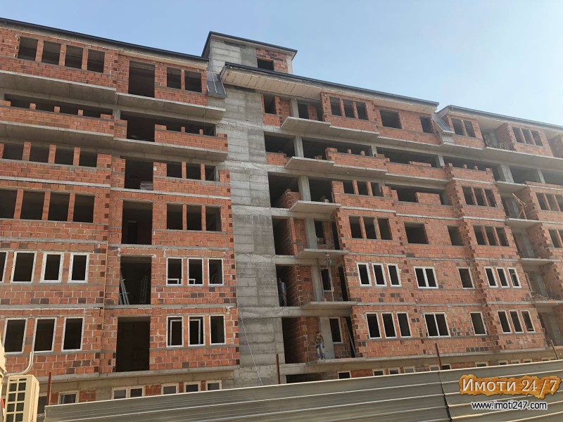 SE PRDAVA STAN VO GRADBA 67m2 VO MICURIN AERODROM