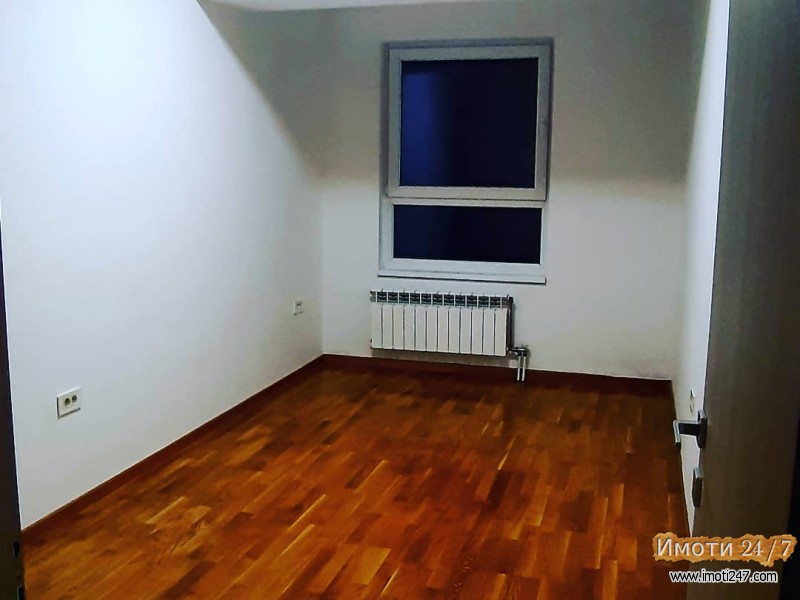 60mk2 Stan vo Karpos 1 do Mashinski sproti kafana Lira Nenamestennov so kujna 