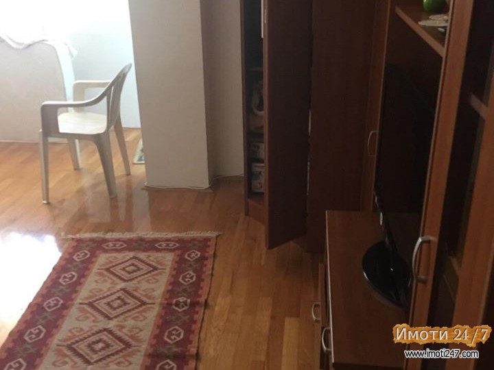 SE IZDAVA LUKSUZNO OPREMENA GARSONJERA 