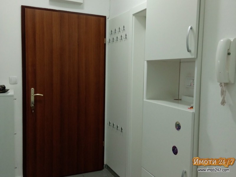 Се продава стан во Ѓорче Петров Јурија-во близина на болницата Санте Плус во зграда од ИЛИНДЕН гр