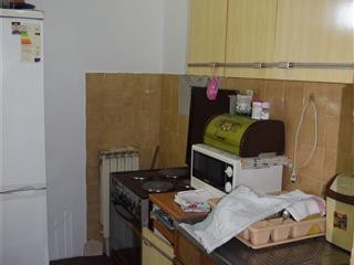 Се изнајумува стан