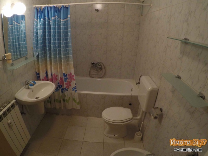 Opremen stan 118m² sproti TC Olimpiko