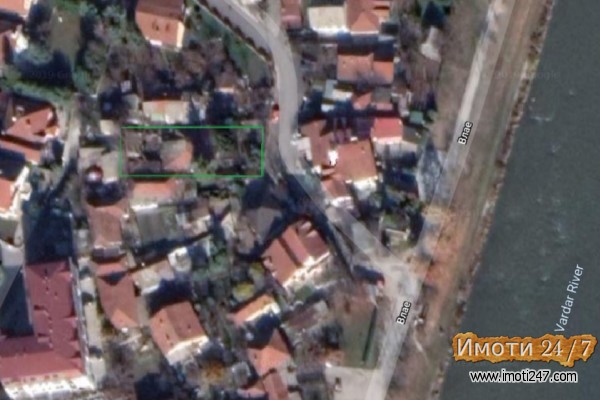 Атрактивна локација во Влае општина Карпош