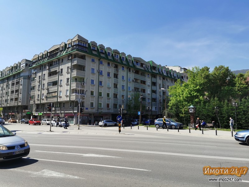 Се продава двособен стан во Кисела Вода