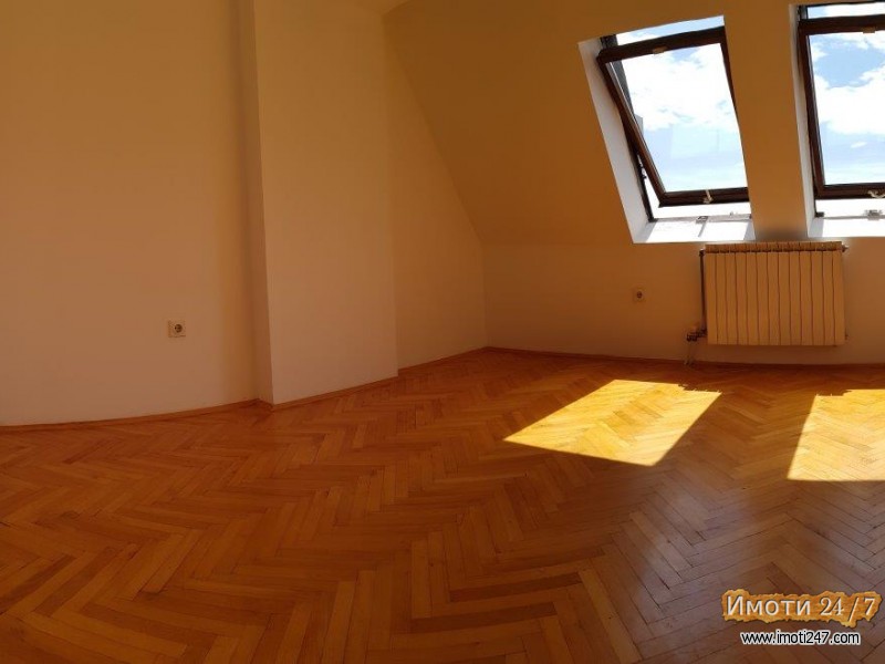 Продавам стан 83 м2 - Водњанска - Центар