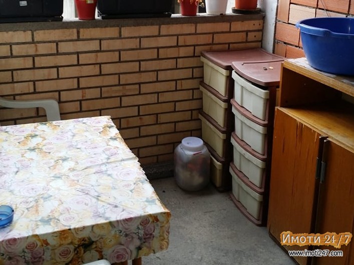 Веднаш вселив стан кај Веро Џамбо