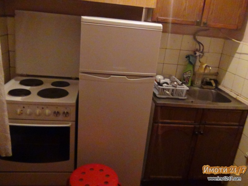 izdav 2 sob stan do tinex i city mall