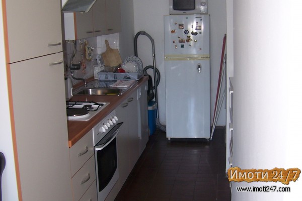 Продавам стан во Ново Лисиче