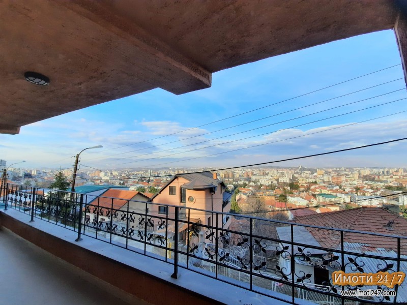 Prodav stan na Vodno so pogled kon Skopje