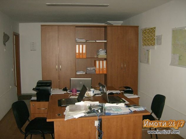 Издавам деловен простор од 1 јули 2020