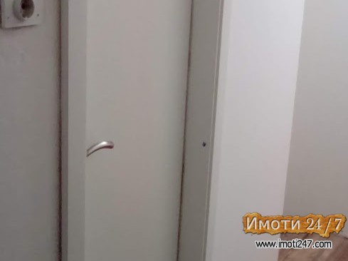 Издавам стан во Карпош 4 во близина на Сити Мол