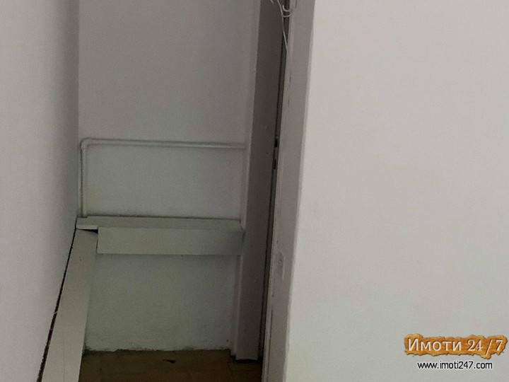 Се издава дуќан