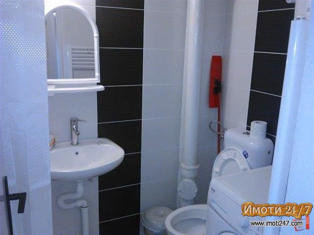 Издавам наместен стан во Автокоманда