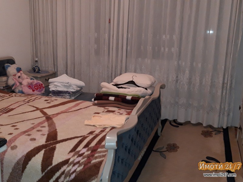AVTOKOMANDA 60M2 TROSOBEN NA PRIZEMJE