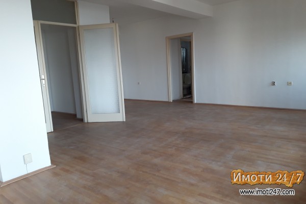 KAPISTEC 93M2 TROSOBEN NA RUZVELTOVA