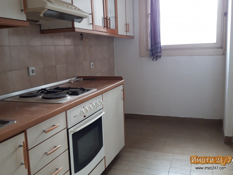 KAPISTEC 93M2 TROSOBEN NA RUZVELTOVA