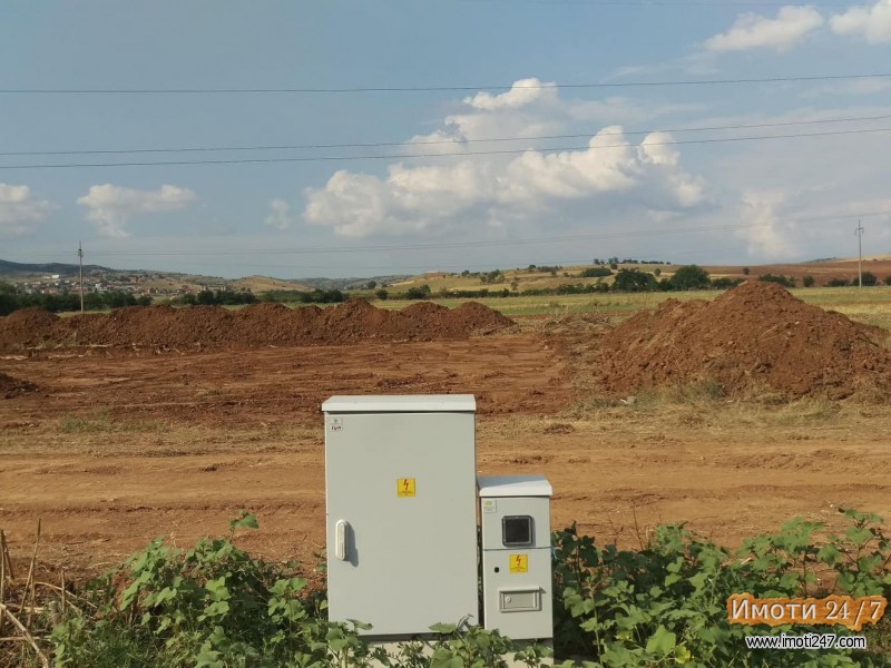 Се продава Градежна парцела со намена Г2 - Лесна и незагадувачка индустрија