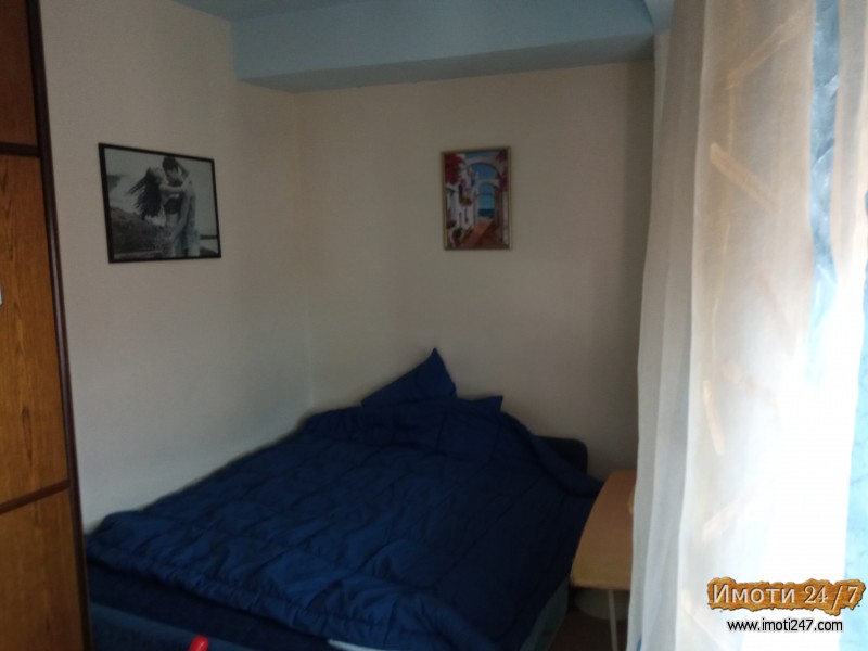 Се продава стан