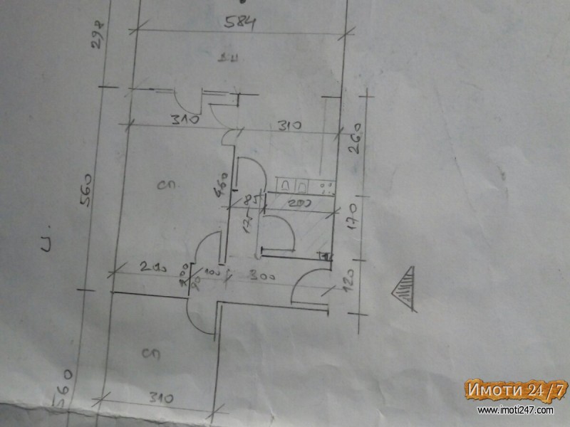  SE PRODAVA STAN VO GJORCE 72m2