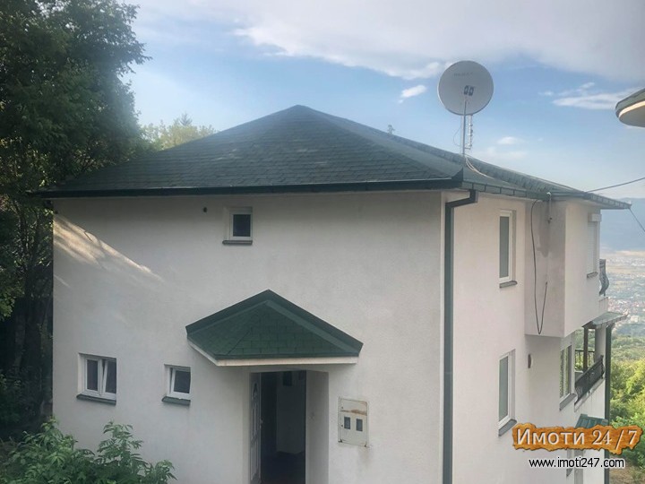 Куќа со прекрасен поглед кон градот