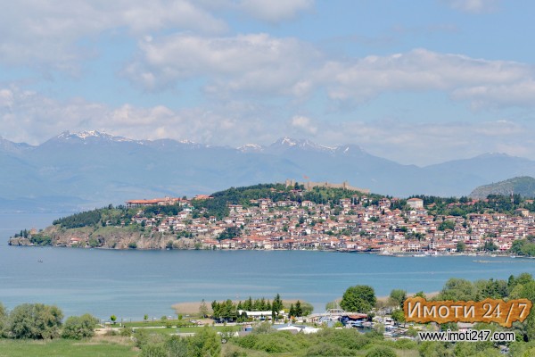 Studio sobi so kupatiloparkinginternetpogled vo Villa ZENOVA - Ohrid Lake View apartmani