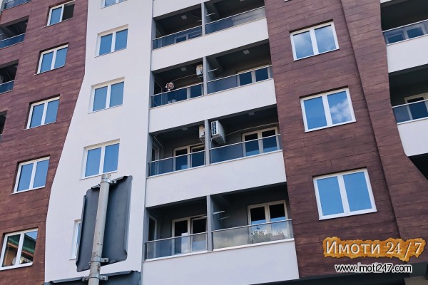 SE PRODAVA STAN NA VODNO